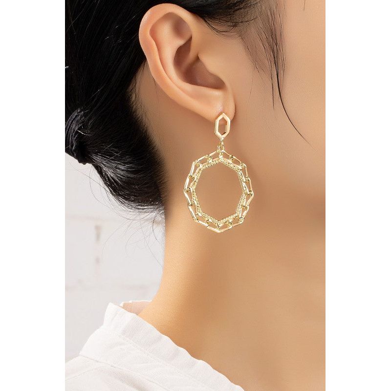 Luxe Octa-Link Hoop Earrings 🔗✨